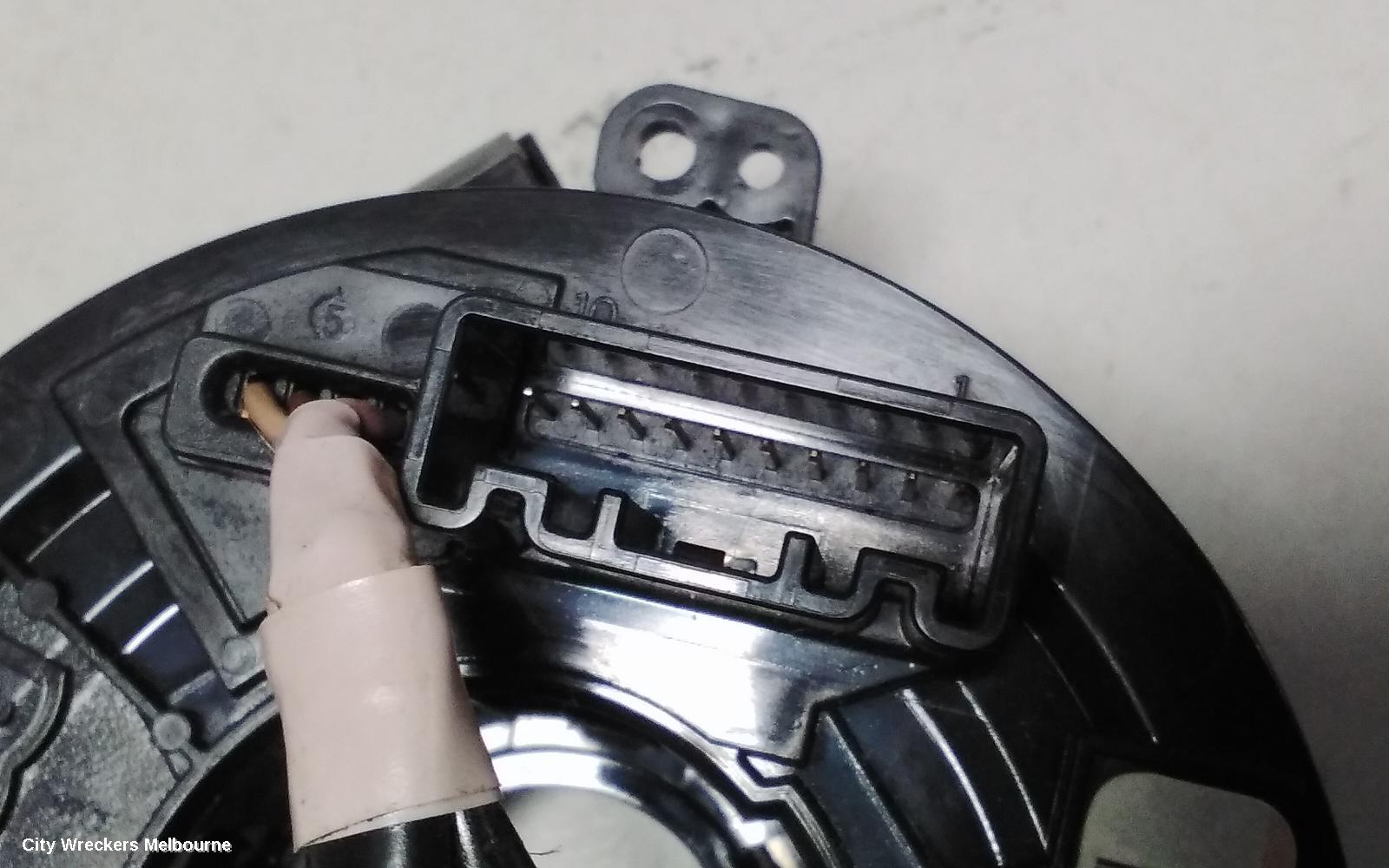HOLDEN COMMODORE AIRBAG MODULE/SENSOR, CLOCKSPRING, VF, 05/2013 - 12/2017