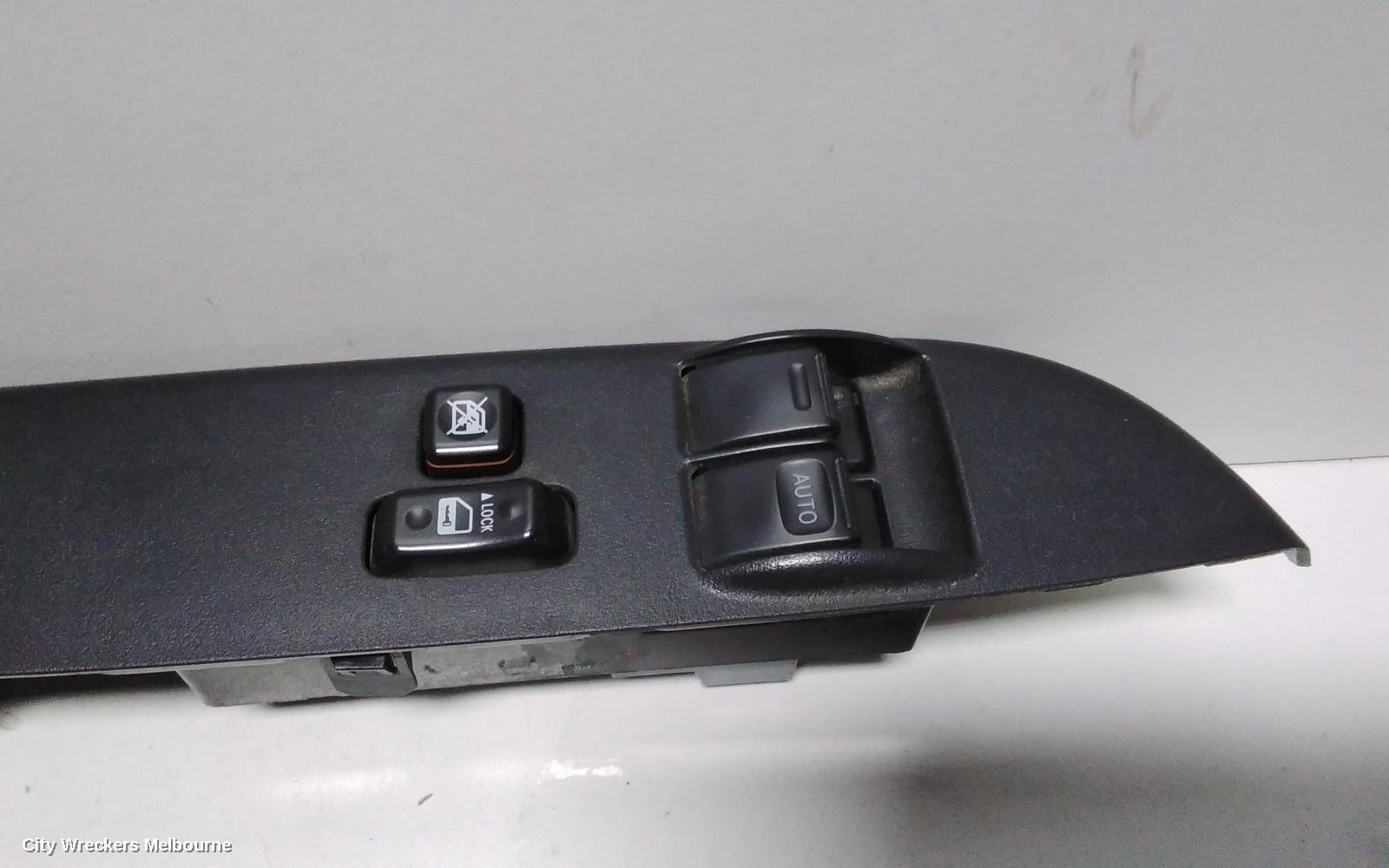 TOYOTA HIACE PWR DR WIND SWITCH, RH FRONT (MASTER SWITCH), TRH/KDH, 03/2014 - 04/2019