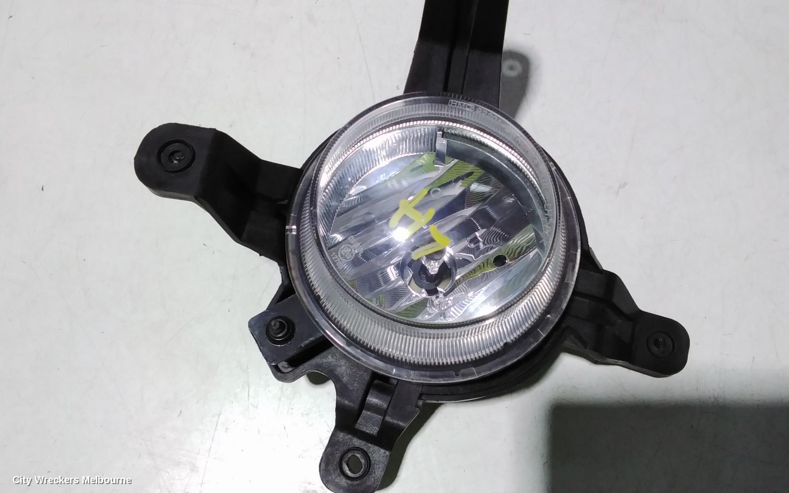 HYUNDAI IX35 LEFT INDICATOR/FOG/SIDE, BUMPER FOGLAMP, LM SERIES, SE/TROPHY, 11/2009 - 01/2016