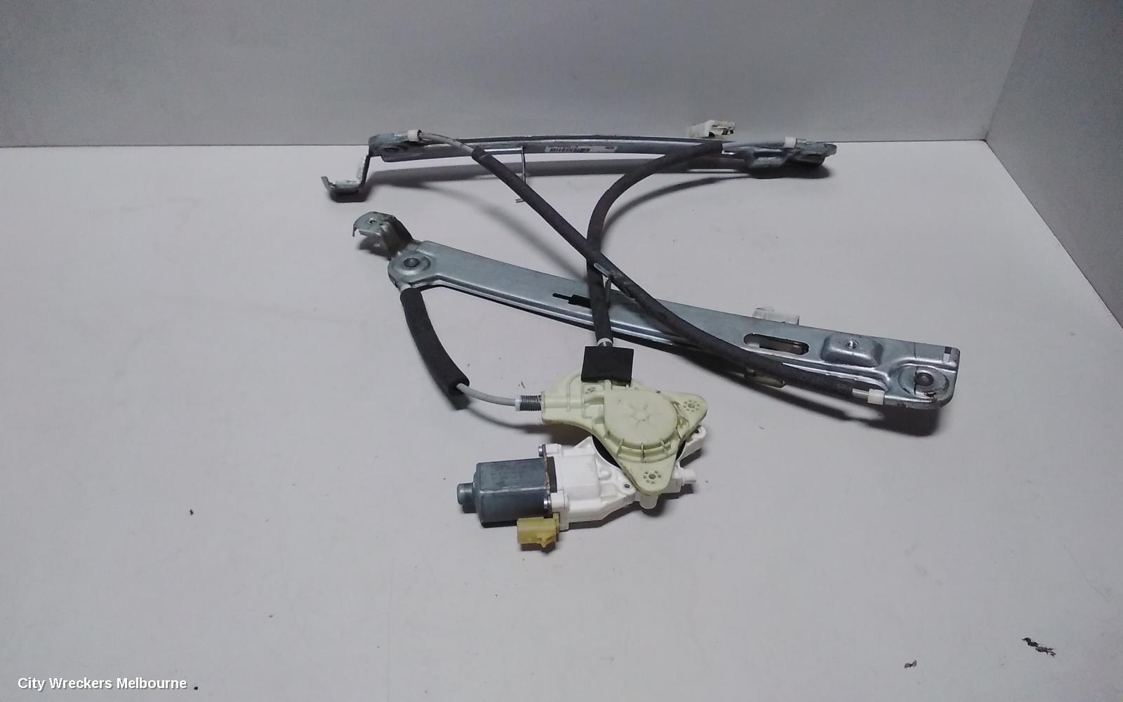 JEEP COMPASS RIGHT FRONT WINDOW REG/MOTOR, MK, 07/2011 - 12/2016