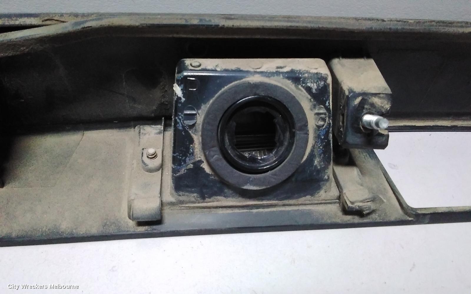 HYUNDAI ILOAD/IMAX REAR GARNISH, TAILGATE GARNISH (CENTRE), NON CAMERA & NON CHROME STRIP TYPE, TQ, 11/2007 ONWARDS