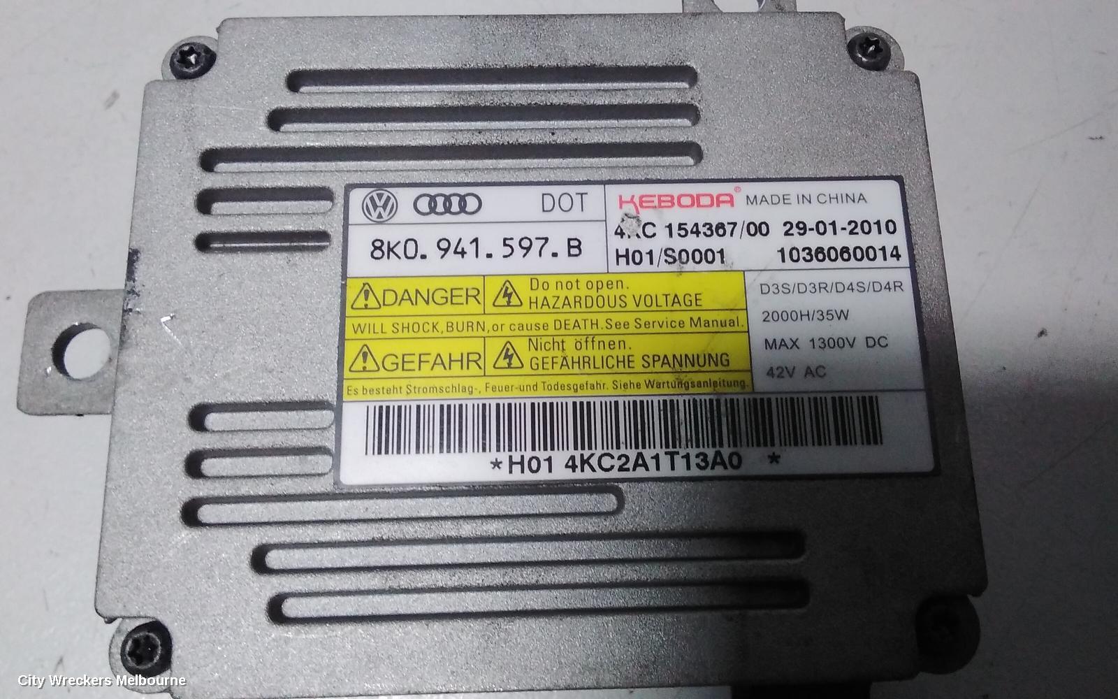 AUDI A4 LEFT HEADLAMP, B7, A4, XENON, NON AFS, CLEAR INDICATOR TYPE, 08/2004 - 07/2009