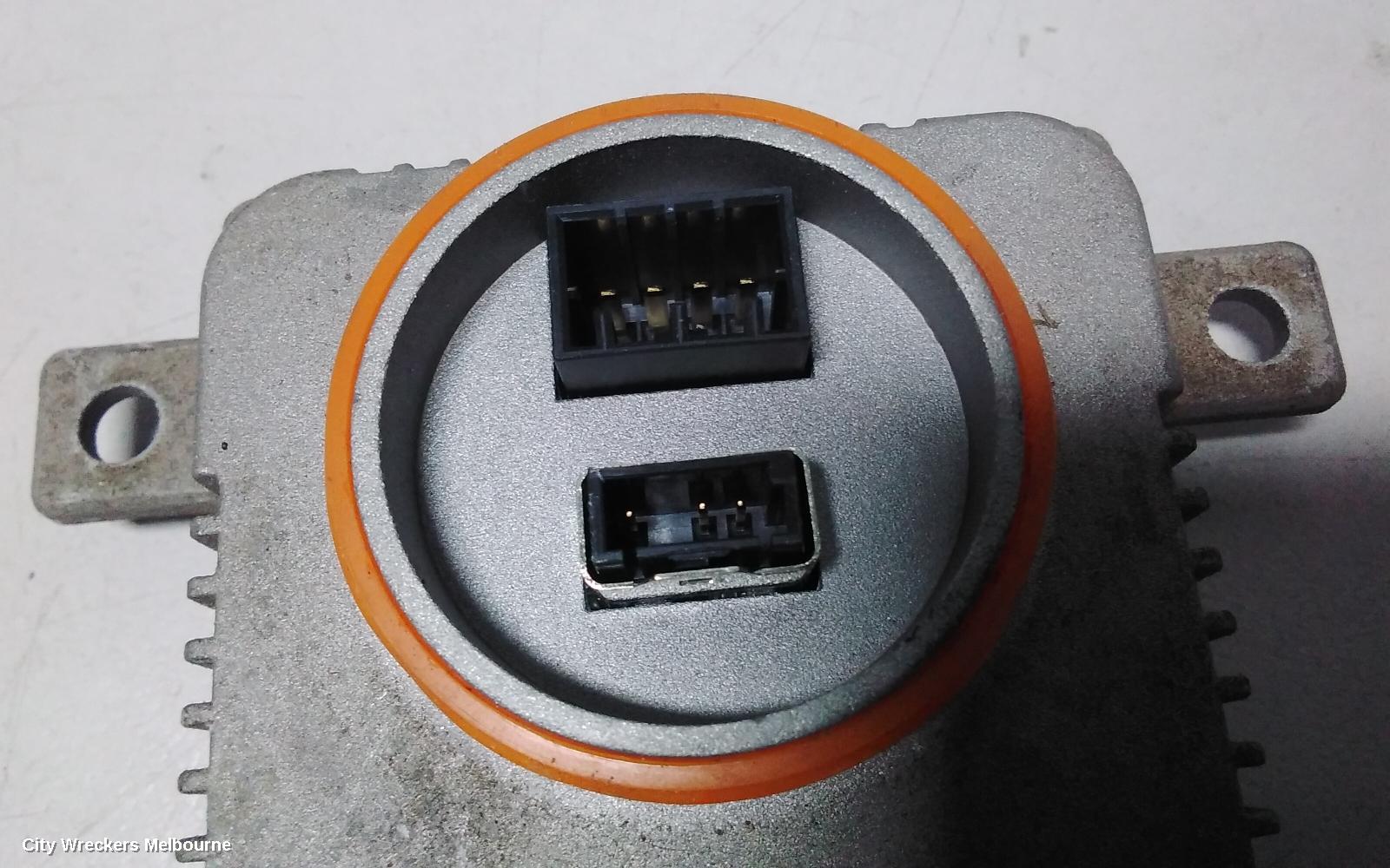 AUDI A4 LEFT HEADLAMP, B7, A4, XENON, NON AFS, CLEAR INDICATOR TYPE, 08/2004 - 07/2009