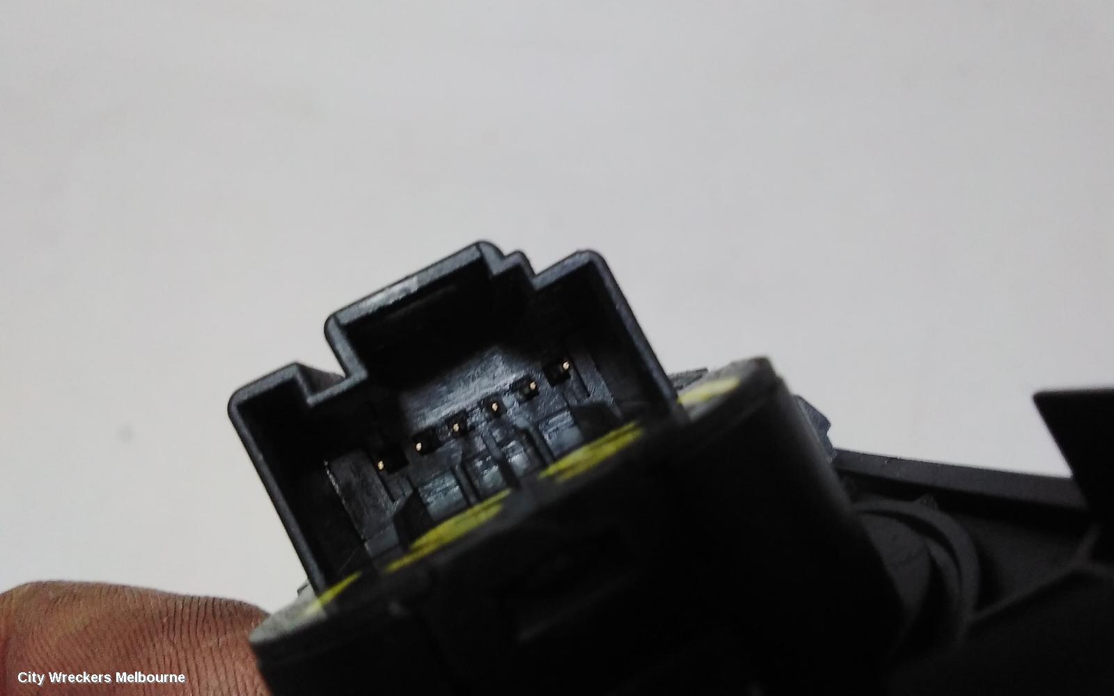 SKODA OCTAVIA, 1Z MY09 03/2009 - 10/2013, MIRROR SWITCH : 73719