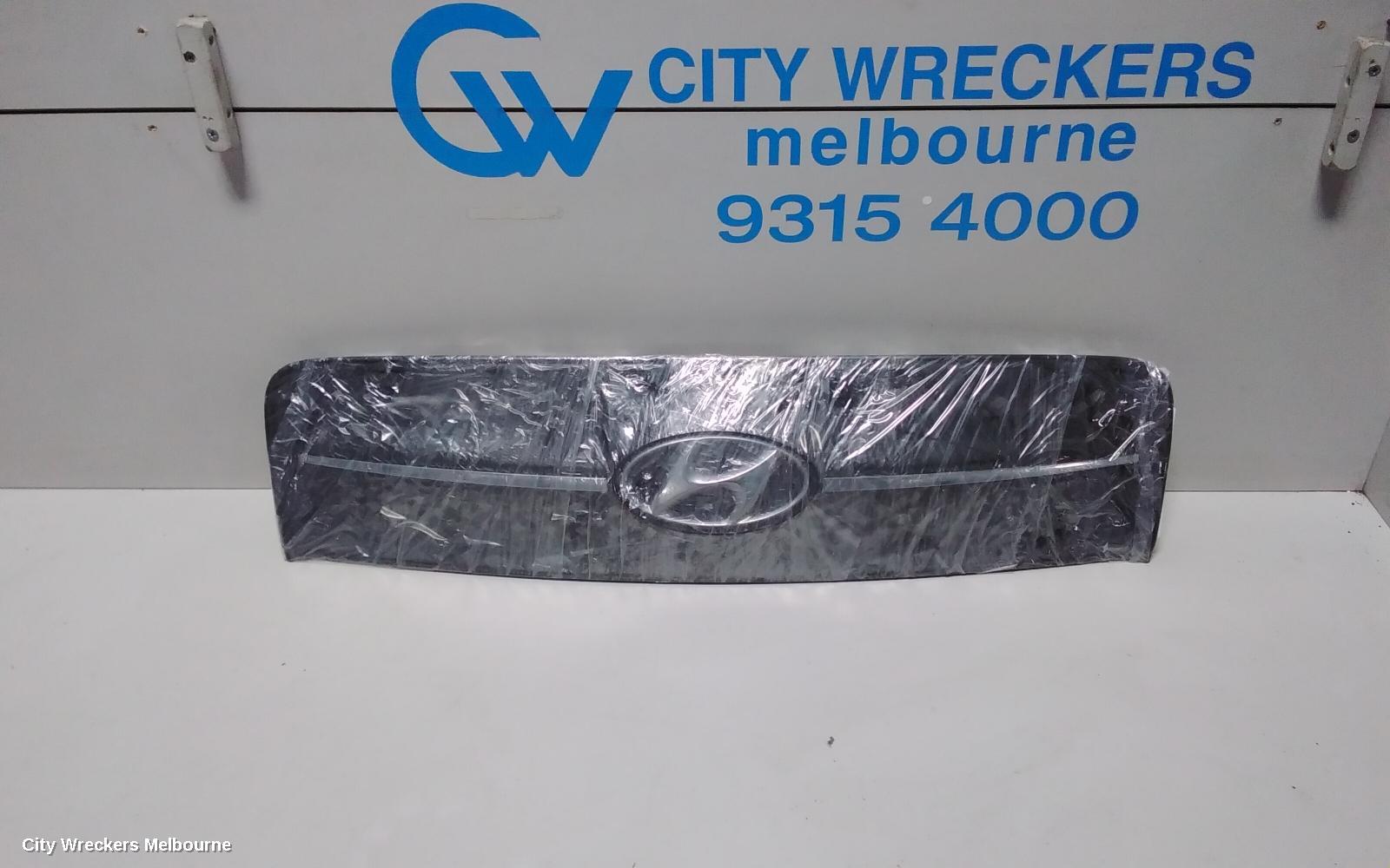 HYUNDAI TUCSON GRILLE, RADIATOR GRILLE, 08/2004 - 06/2008