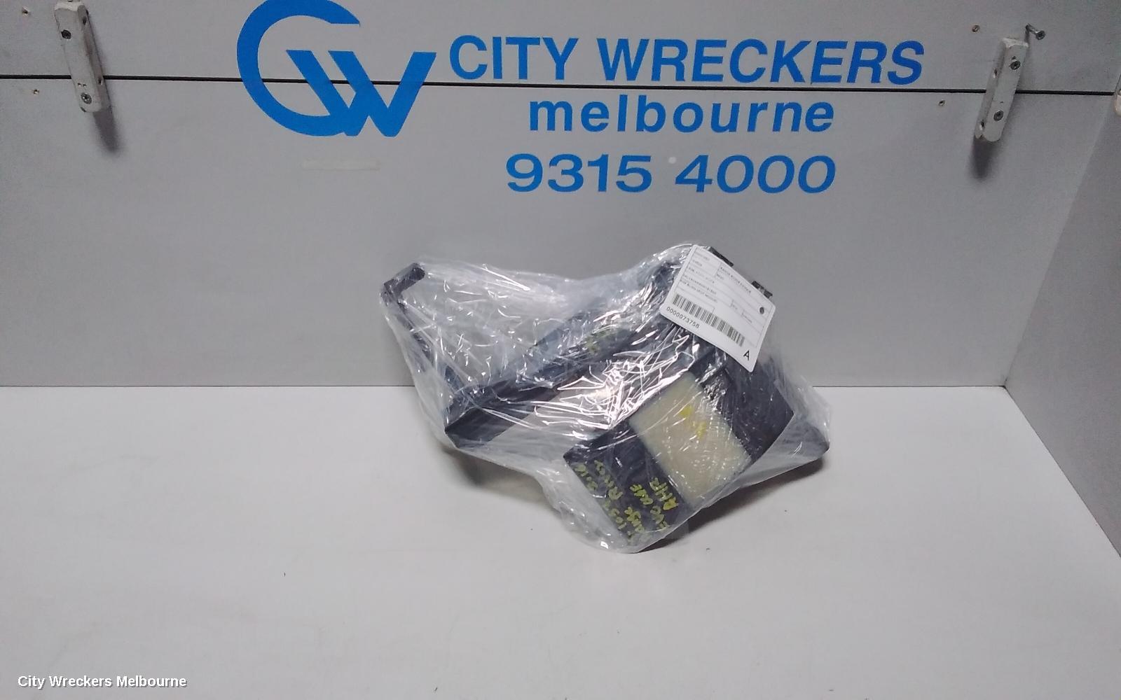 LAND ROVER RANGEROVER EVOQUE, L538, 11/2011 - 01/2019, RHR BLIND SPOT MODUEL: 73758