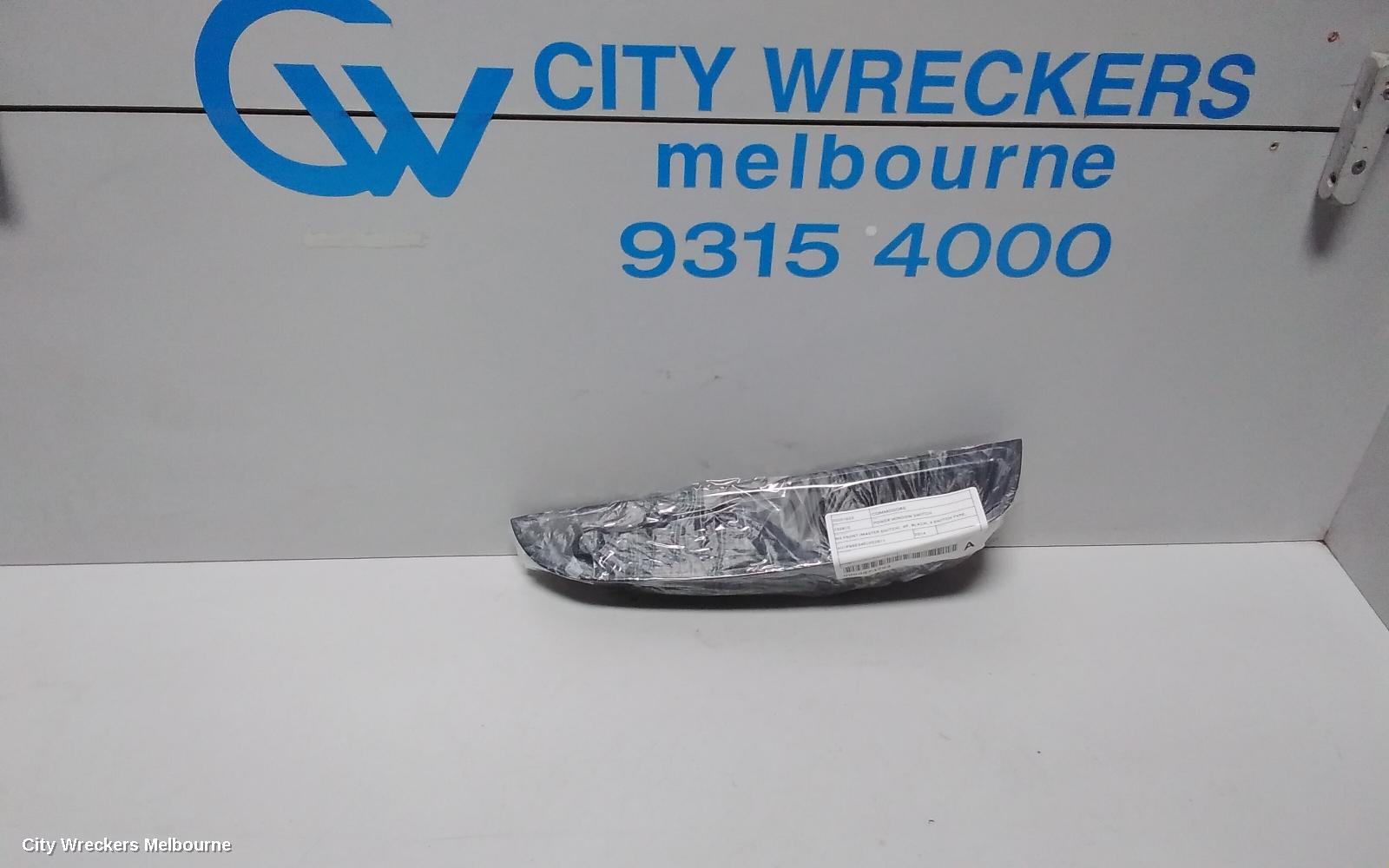 HOLDEN COMMODORE PWR DR WIND SWITCH, RH FRONT (MASTER SWITCH), VF, BLACK, 4 SWITCH TYPE, 05/2013 - 12/2017