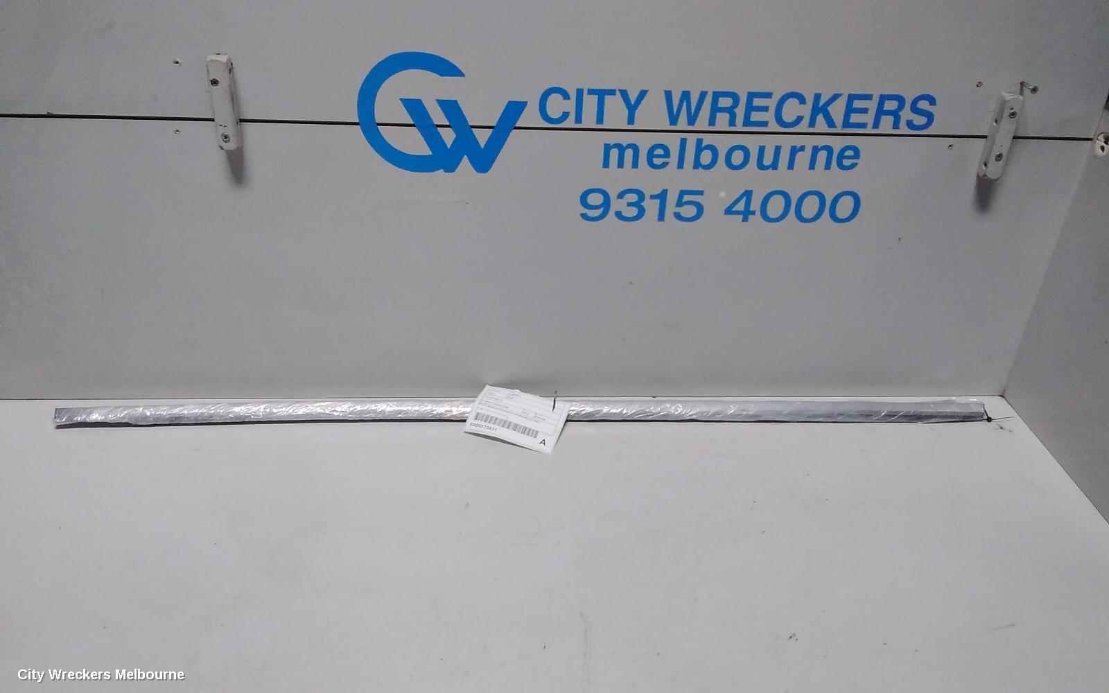 SUBARU LIBERTY, 6TH GEN 08/2014 - 04/2021, RIGHT REAR DOOR LOWER CHROME MOULD ONLY: 73831