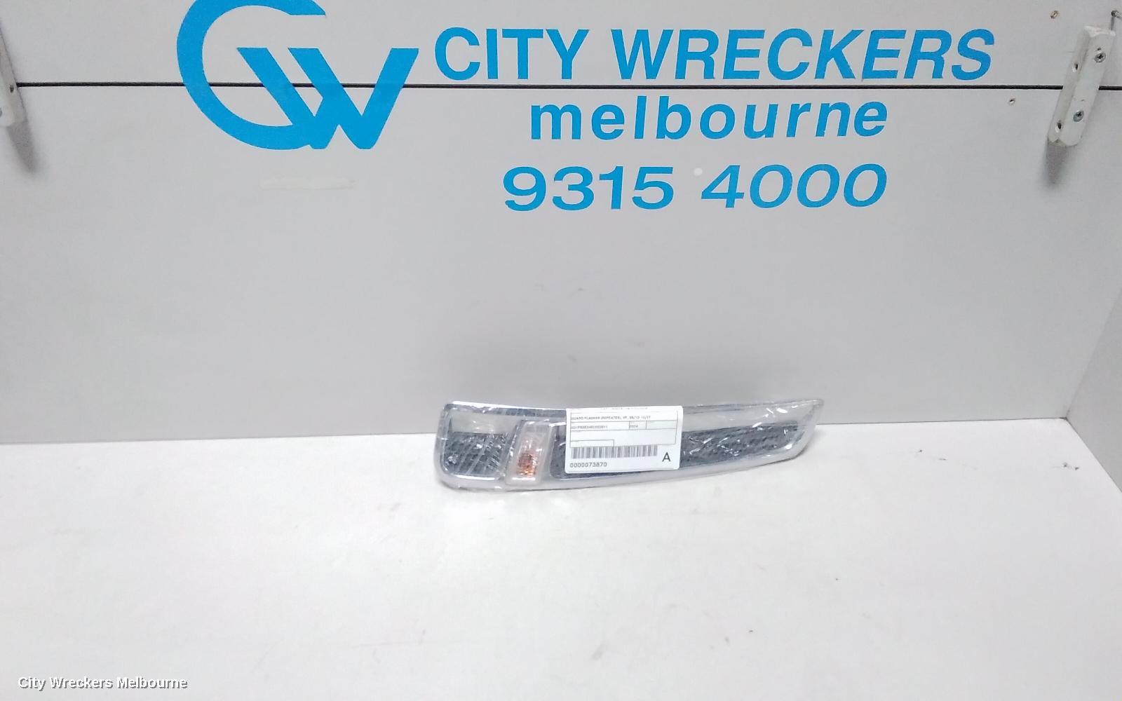HOLDEN COMMODORE LEFT INDICATOR/FOG/SIDE, GUARD FLASHER (REPEATER), VF, 05/2013 - 12/2017