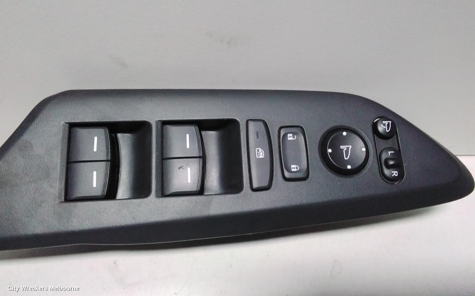 HONDA CIVIC PWR DR WIND SWITCH, RH FRONT (MASTER SWITCH), HATCH, AUTO FOLD TYPE, 10TH GEN, 05/2016 - 08/2021