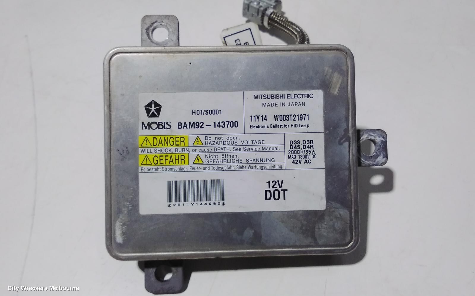 CHRYSLER 300C, LX2, 12/2011 - 12/2021, LH XENON  MODULE & BULB: 73972