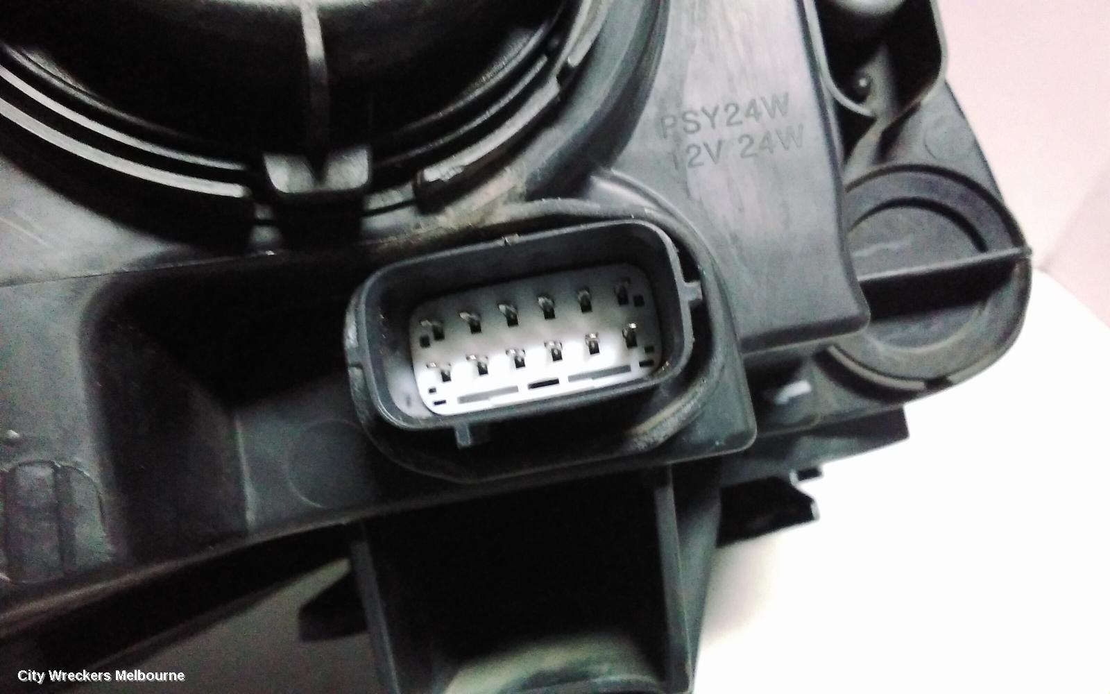 CHRYSLER 300C, LX2, 12/2011 - 12/2021, LH XENON  MODULE & BULB: 73972