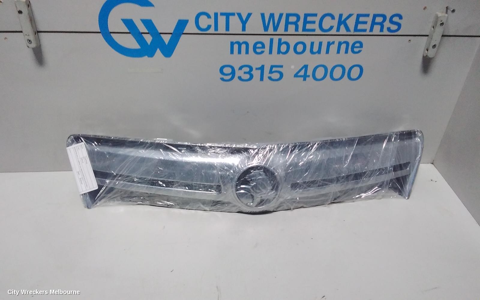 HOLDEN CAPTIVA GRILLE, RADIATOR GRILLE (UPPER), CG, MAXX/CAPTIVA 5 (4TH VIN = D), 09/2006 - 02/2011