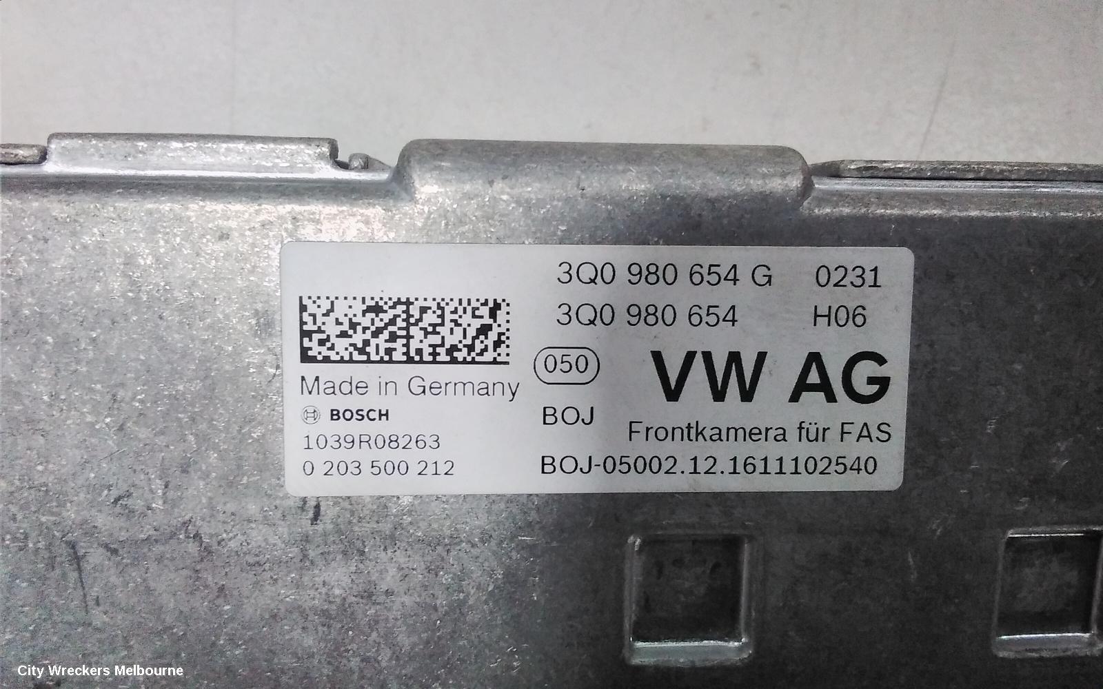 VOLKSWAGEN TIGUAN REVERSE CAMERA, FRONT CAMERA, 5NA, 06/2016 ONWARDS