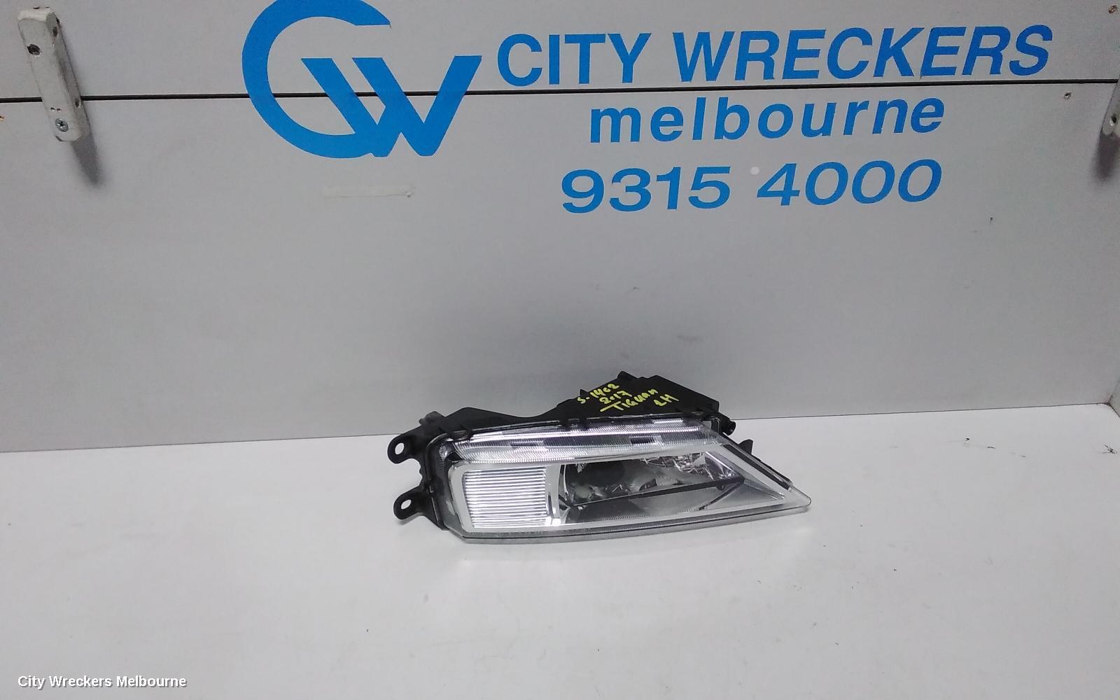 VOLKSWAGEN TIGUAN LEFT INDICATOR/FOG/SIDE, BUMPER FOGLAMP, 5NA, 06/2016 ONWARDS