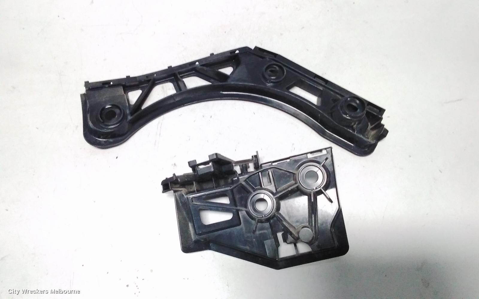 VOLKSWAGEN TIGUAN, 5NA, 06/2016 - 02/2024, RHR BAR BRAKET: 74044