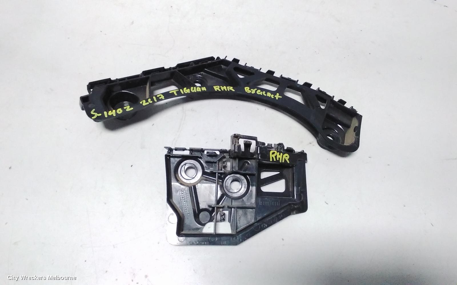 VOLKSWAGEN TIGUAN, 5NA, 06/2016 - 02/2024, RHR BAR BRAKET: 74044