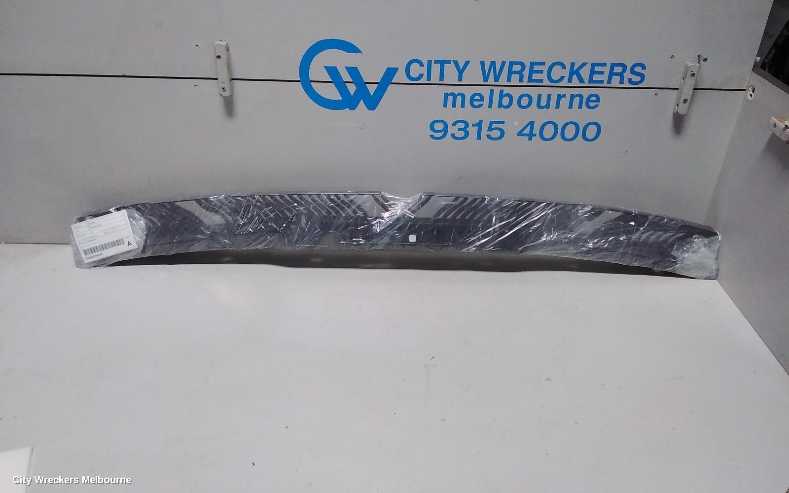 VOLKSWAGEN TIGUAN, 5NA, 06/2016 - 02/2024, REAR CENTER BRAKET: 74046