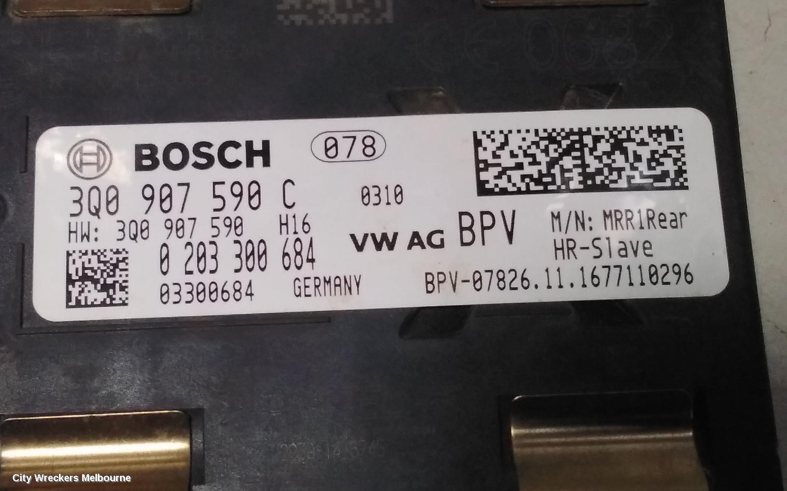 VOLKSWAGEN TIGUAN, 5NA, 06/2016 - 02/2024, 5NA 907 908  RADAR LEFT  REAR : 74047