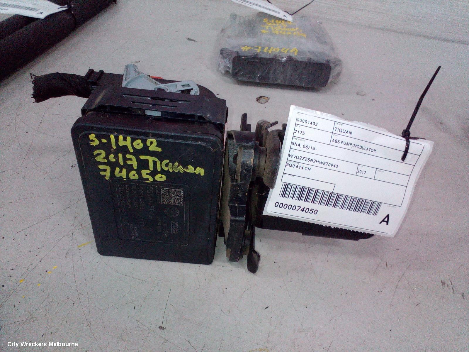 VOLKSWAGEN TIGUAN ABS PUMP/MODULATOR, P/N, 5Q0614517BK, 5NA, 06/2016 ONWARDS