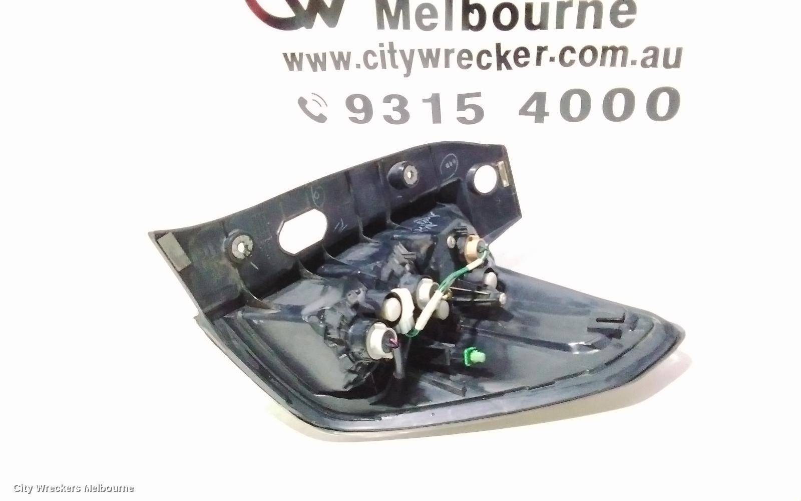 SUBARU FORESTER LEFT TAILLIGHT, IN BODY, 02/2008 - 12/2012
