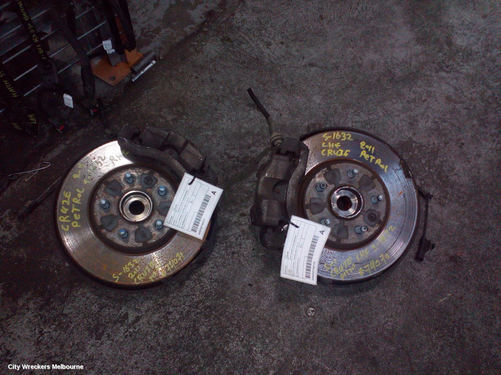 HOLDEN CRUZE LEFT FRONT HUB ASSEMBLY, JH, 1.4, PETROL, 105PCD, 03/2011 - 01/2017