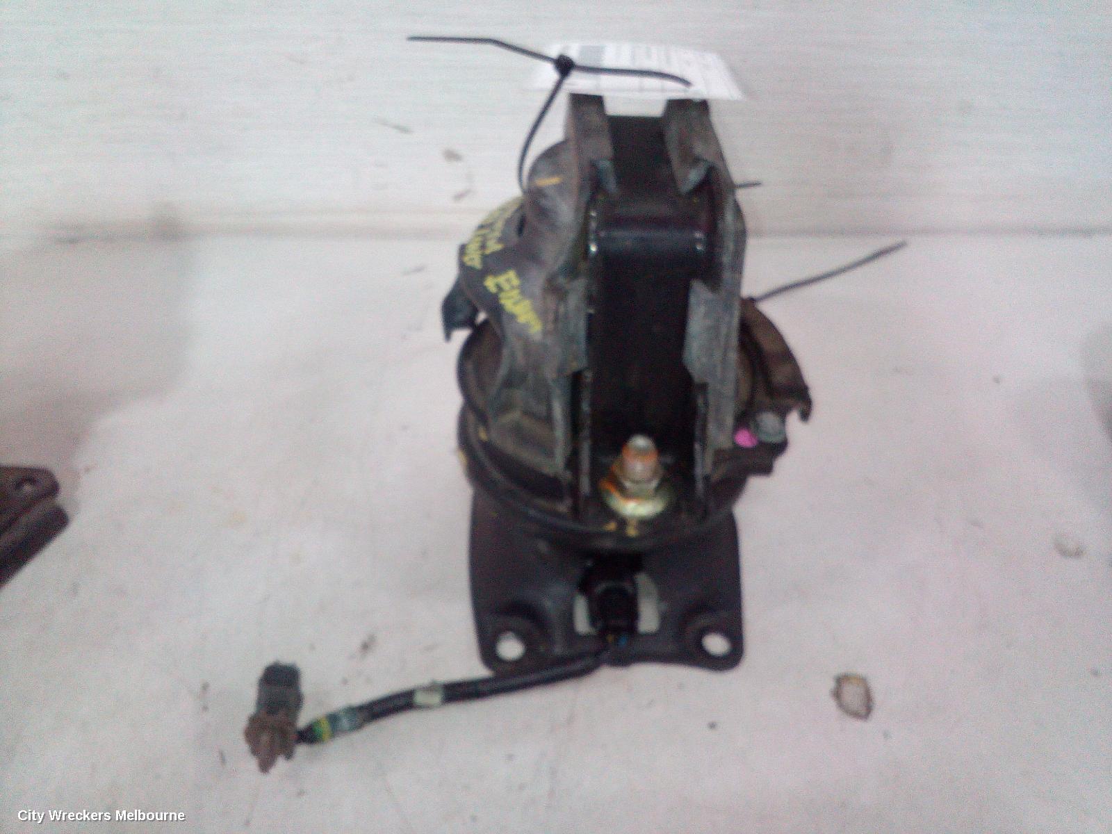 HONDA ACCORD MOUNT, 8TH GENERATION 02/2008 - 04/2013