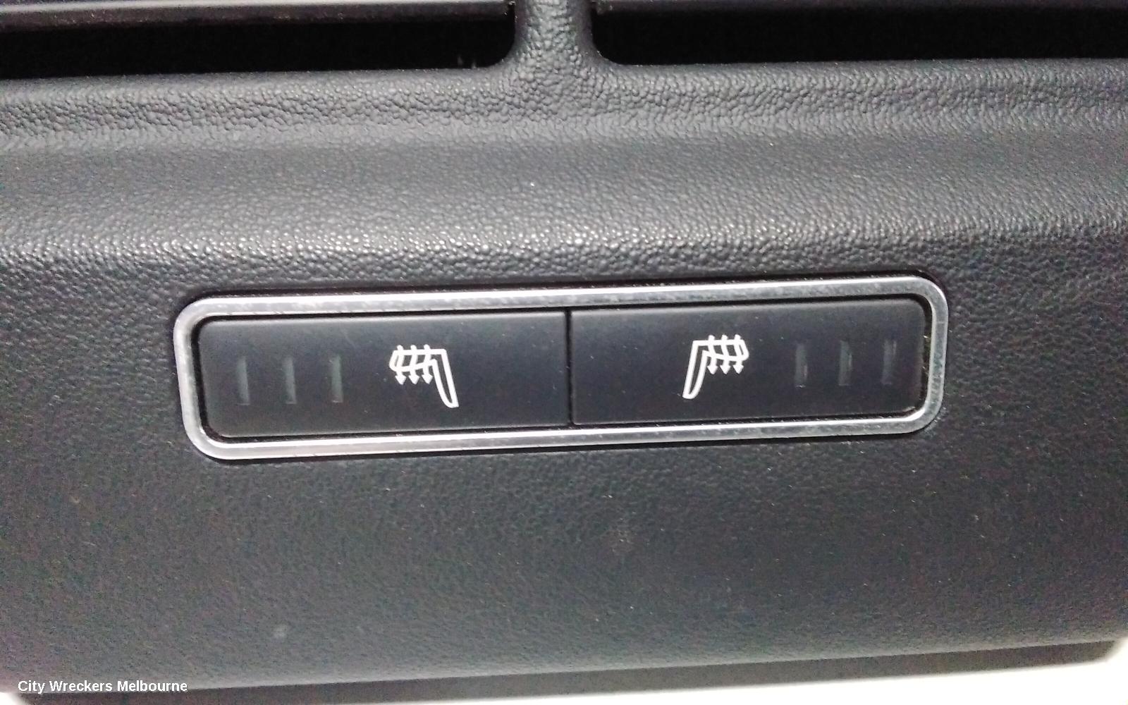 LAND ROVER RANGEROVER EVOQUE, L538, 11/2011 - 01/2019, REAR AIRVENT WITH HEATED SEAT CONTROL: 74177