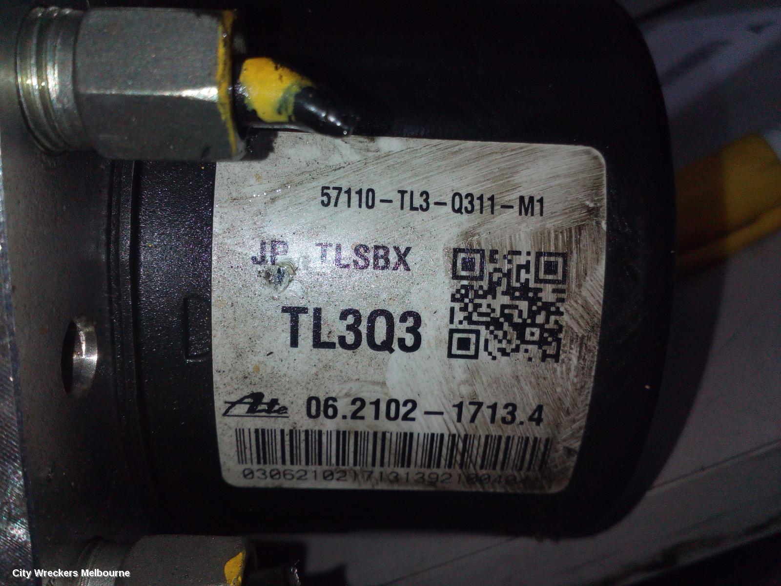 HONDA ACCORD ABS PUMP/MODULATOR, 8TH GEN, EURO (VIN JHMCU), P/N TL3Q3, 07/2011 - 12/2015