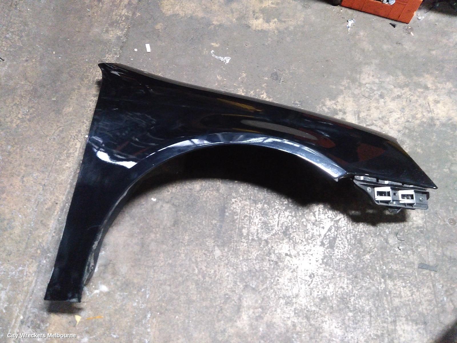 VOLKSWAGEN JETTA RIGHT GUARD, 1KM, 02/2006 - 07/2011