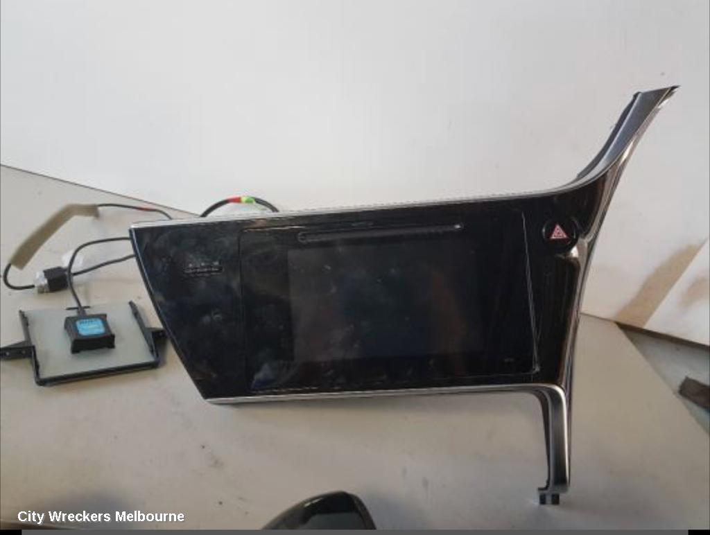 TOYOTA COROLLA RADIO/CD/DVD/SAT/TV, 7IN TOUCHSCREEN (P/N ON FACE 100522), ZRE182R, HATCH, 03/2015 - 06/2018