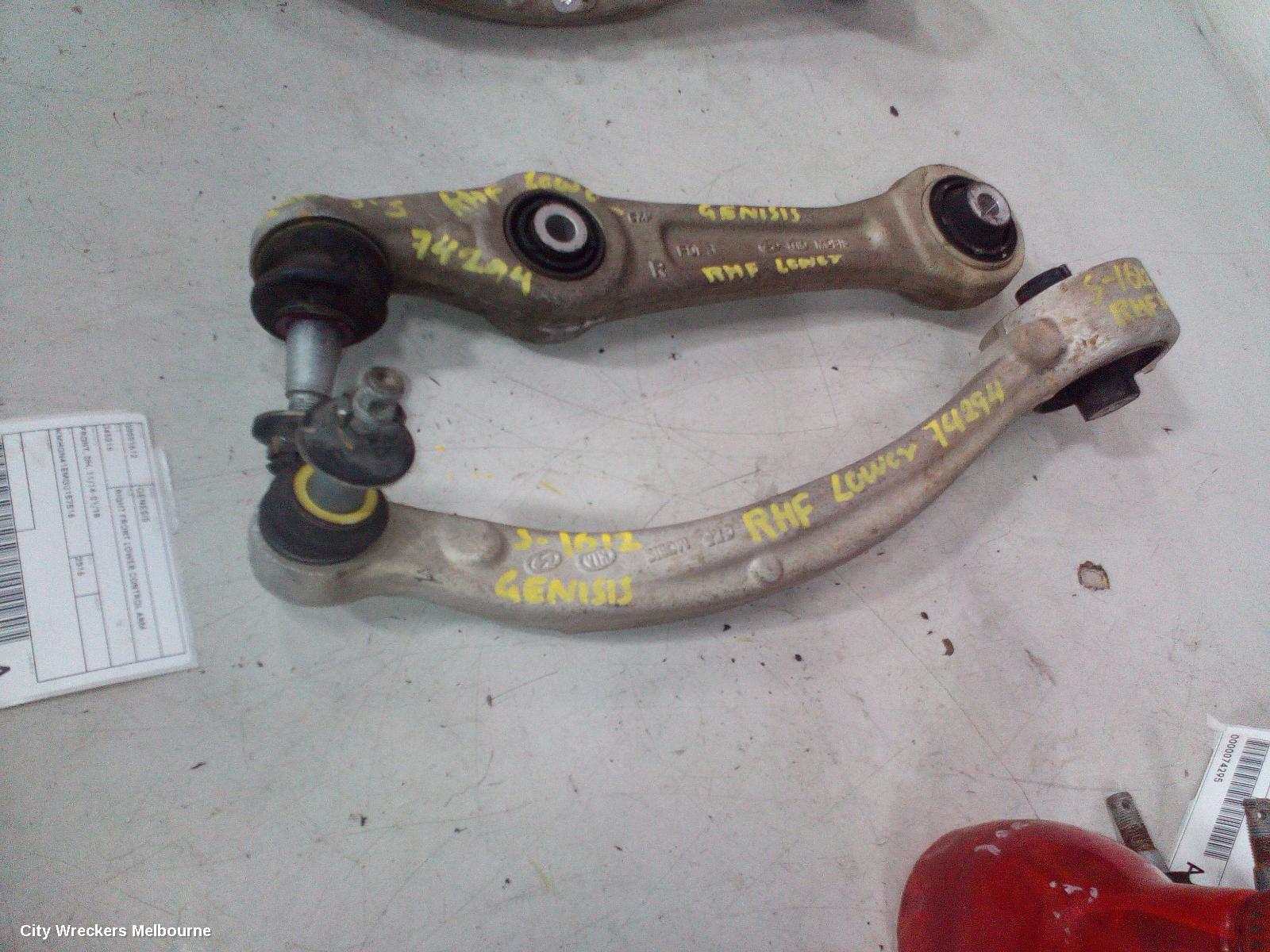 HYUNDAI GENESIS RIGHT FRONT LOWER CONTROL ARM, FRONT, DH, 11/2014 - 01/2018