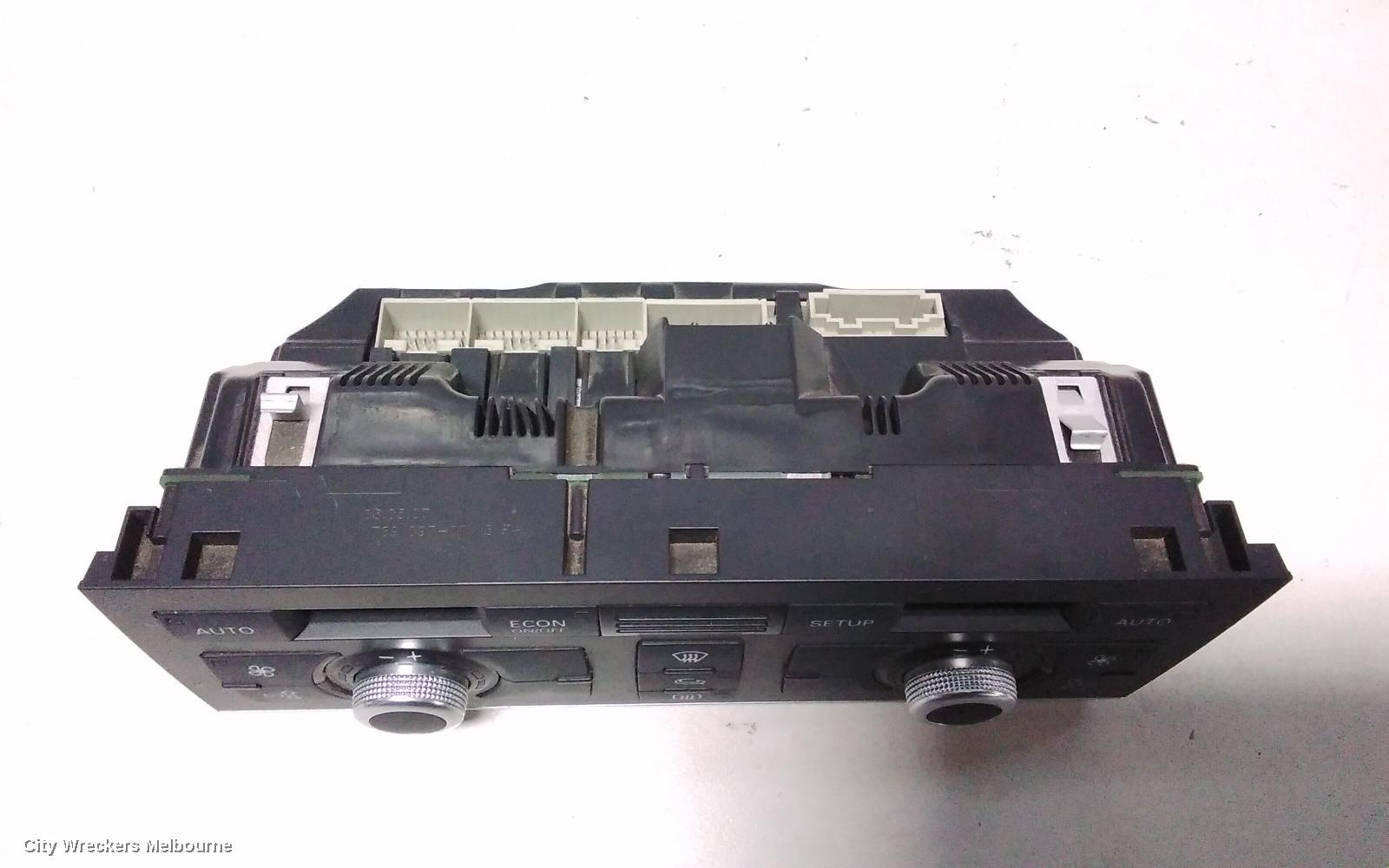 AUDI A6 HEATER/AC CONTROLS, 4F, DIGITAL (W/ DISPLAY), 11/2004 - 07/2011