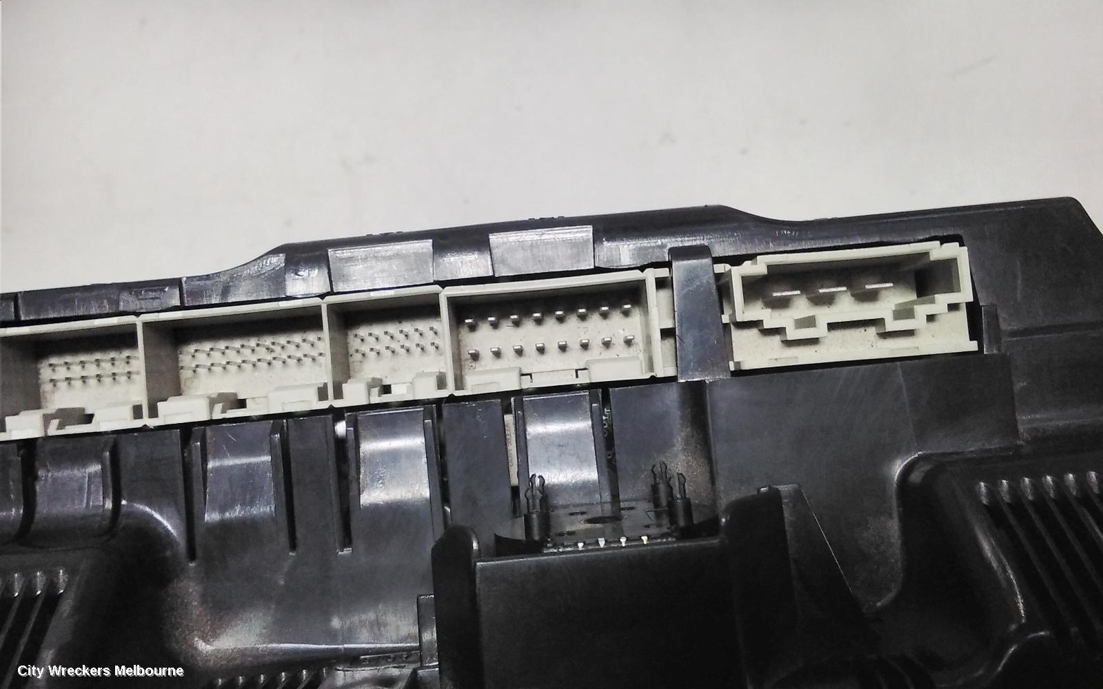 AUDI A6 HEATER/AC CONTROLS, 4F, DIGITAL (W/ DISPLAY), 11/2004 - 07/2011