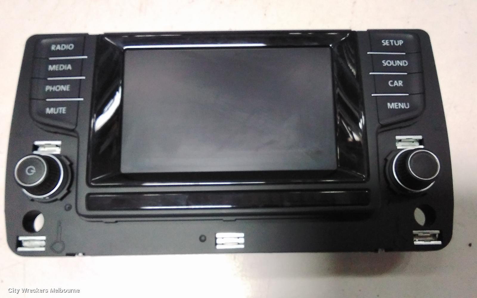 VOLKSWAGEN GOLF RADIO/CD/DVD/SAT/TV, DISPLAY SCREEN, 5.8IN, NON SAT NAV TYPE, GEN 7, 03/2013 - 03/2017