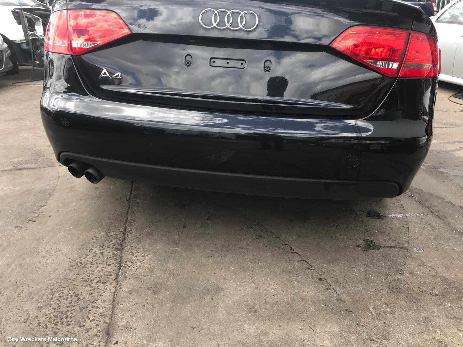 AUDI A4 LEFT HEADLAMP, B8 8K, HALOGEN TYPE, 02/2008 - 06/2012