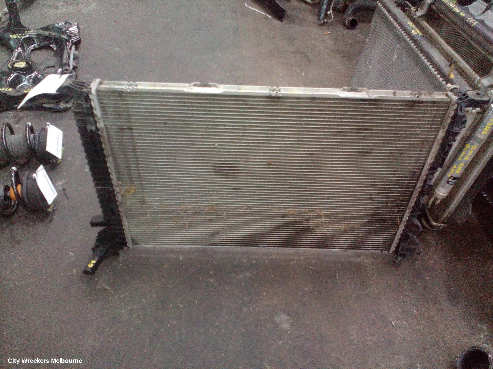 AUDI Q5 RADIATOR, AUTO, 2.0, PETROL, 8R, CDNC CODE, 03/2009 - 10/2012