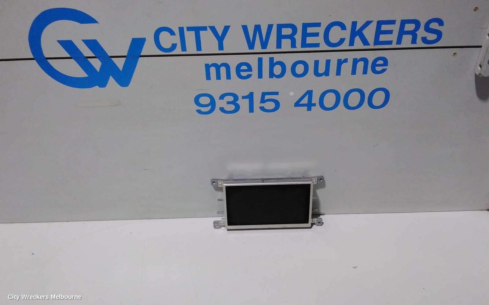 AUDI Q5 RADIO/CD/DVD/SAT/TV, DISPLAY UNIT, NON SAT NAV TYPE, 8R, 03/2009 - 07/2012