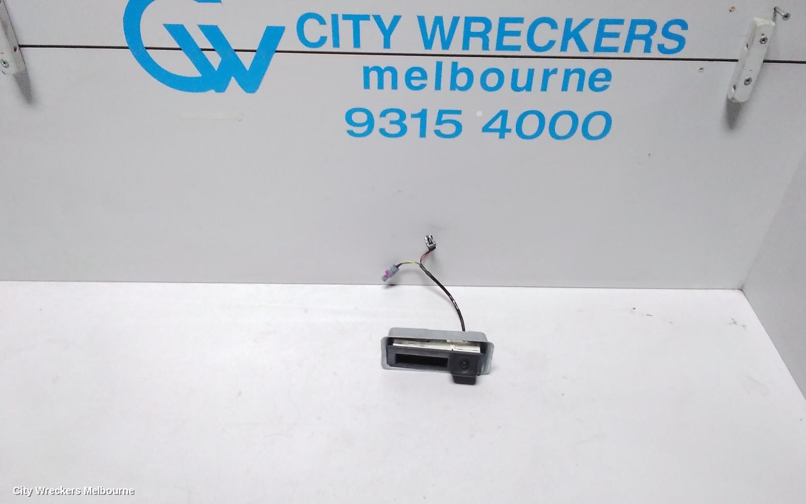 VOLKSWAGEN PASSAT TAILGATE HANDLE, TAILGATE HANDLE, W/ CAMERA, 3C/MK6 B6-B7, 11/2009 - 05/2015