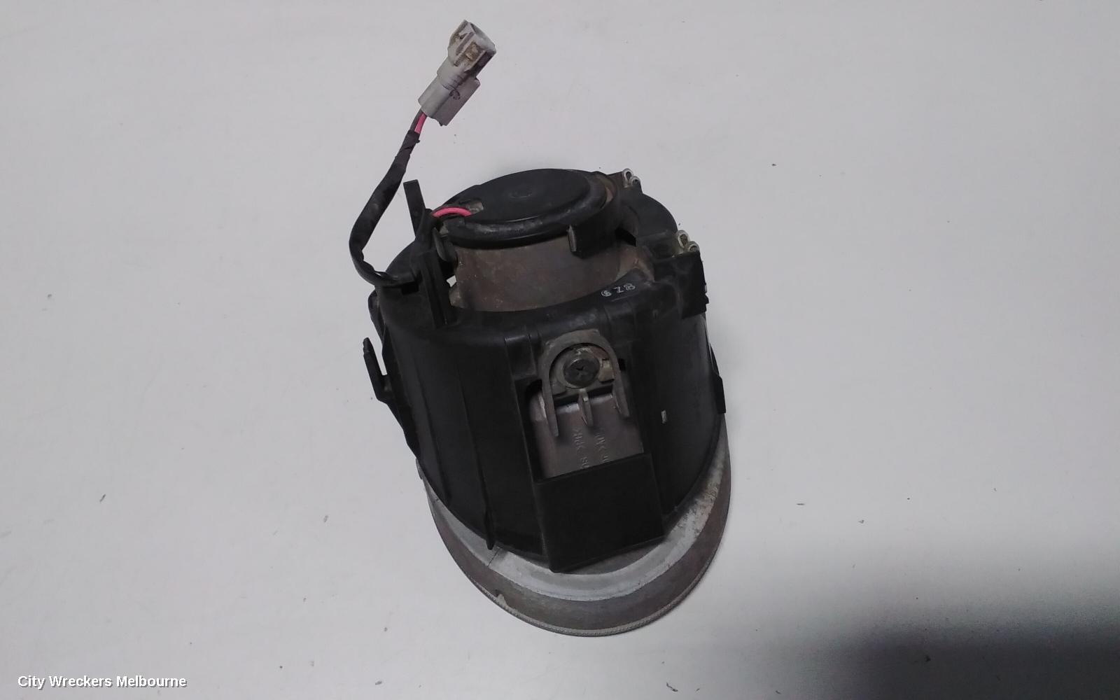 SUBARU OUTBACK RIGHT INDICATOR/FOG/SIDE, BUMPER FOGLAMP, 4TH GEN, KOITO LENS# 114-20759, 09/2003 - 08/2009