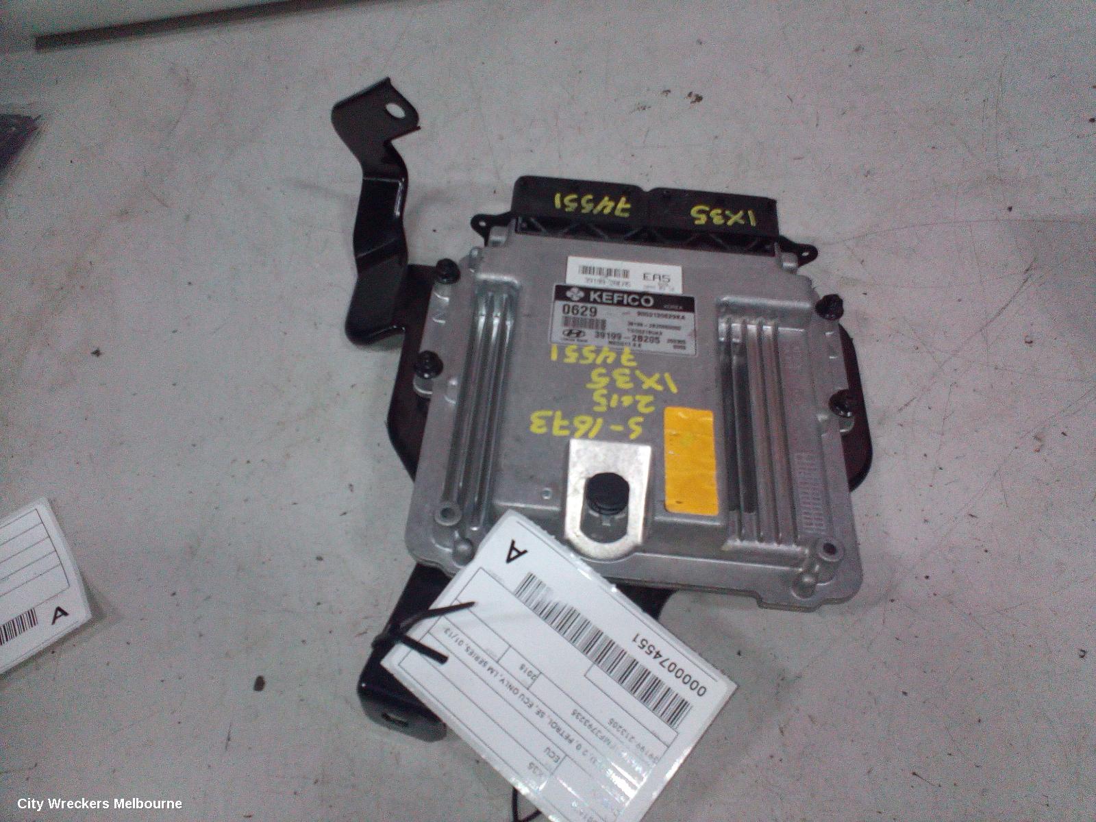 HYUNDAI IX35 ECU, ENGINE ECU, 2.0, PETROL, SE, ECU ONLY, LM SERIES, 01/2013 - 01/2016