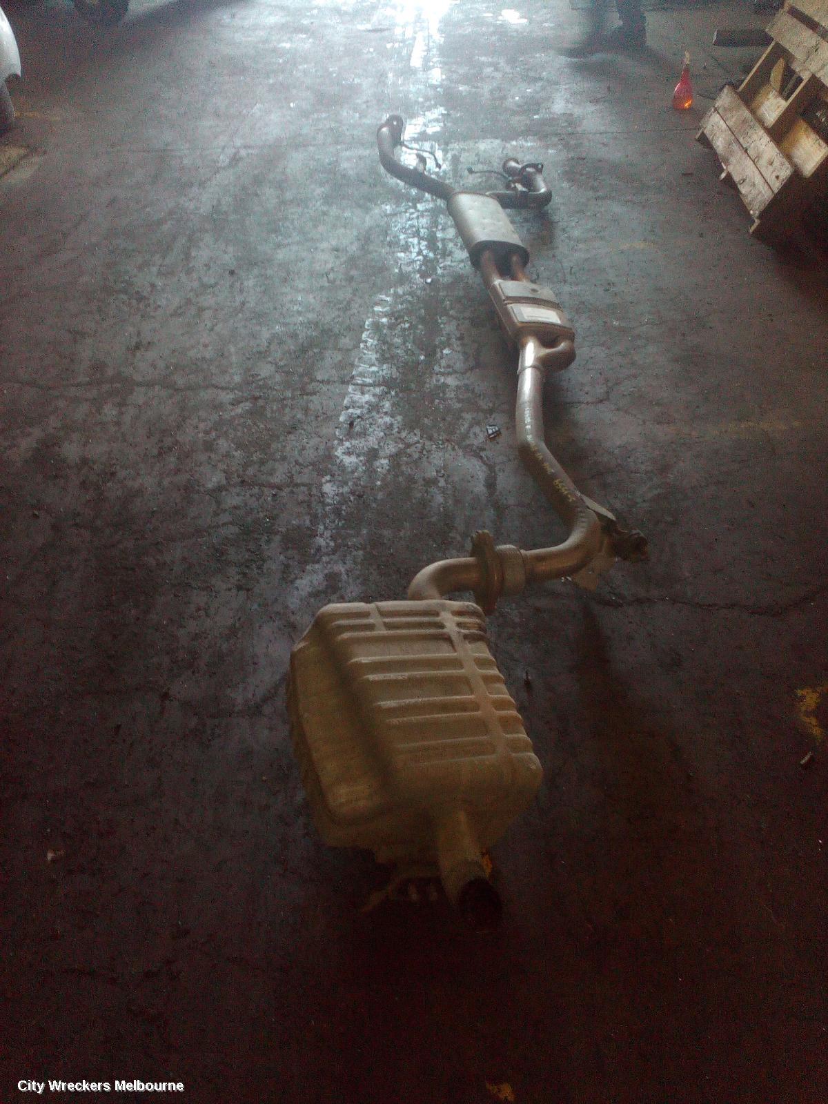 HOLDEN COMMODORE EXHAUST SYSTEM, VF, SEDAN, V6, SINGLE MUFFLER, 05/2013 - 12/2017