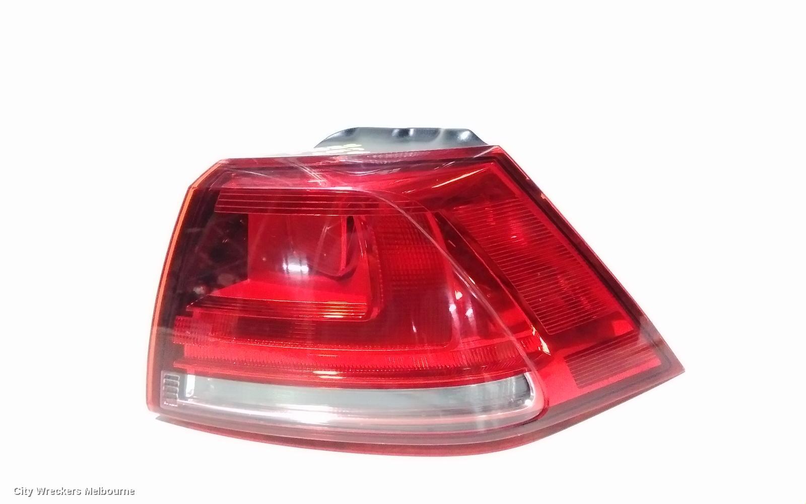 VOLKSWAGEN GOLF RIGHT TAILLIGHT, GEN 7, HATCH, STANDARD, NON LED TYPE, 03/2013 - 03/2017