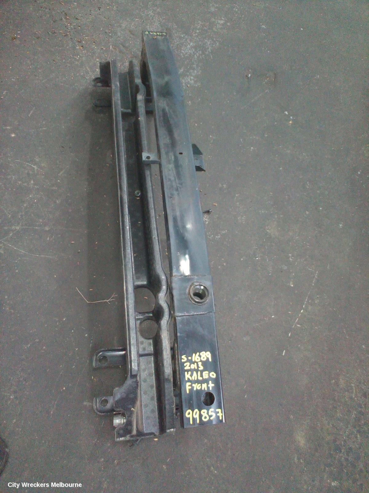 RENAULT KALEOS F/BAR REINFORC/BRACK, REINFORCEMENT, H45, 07/2011 - 03/2013