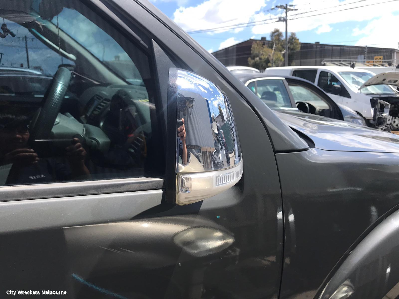 NISSAN NAVARA GRILLE, D40 (VIN VSK), RADIATOR GRILLE, CHROME, 09/2005 - 01/2010