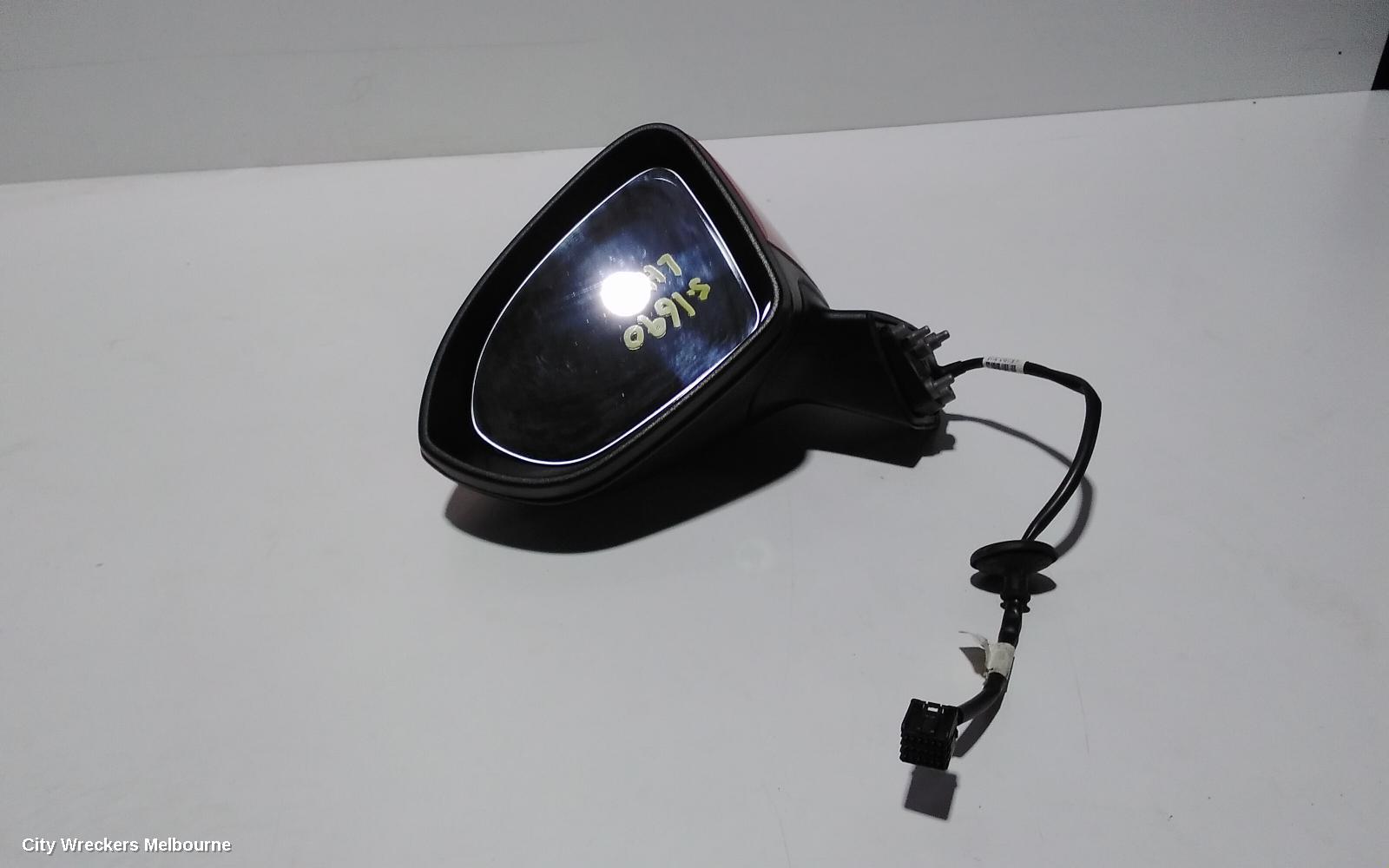 HOLDEN ASTRA LEFT DOOR MIRROR, BK, 5DR HATCH, MANUAL FOLDING TYPE, 09/2016 ONWARDS