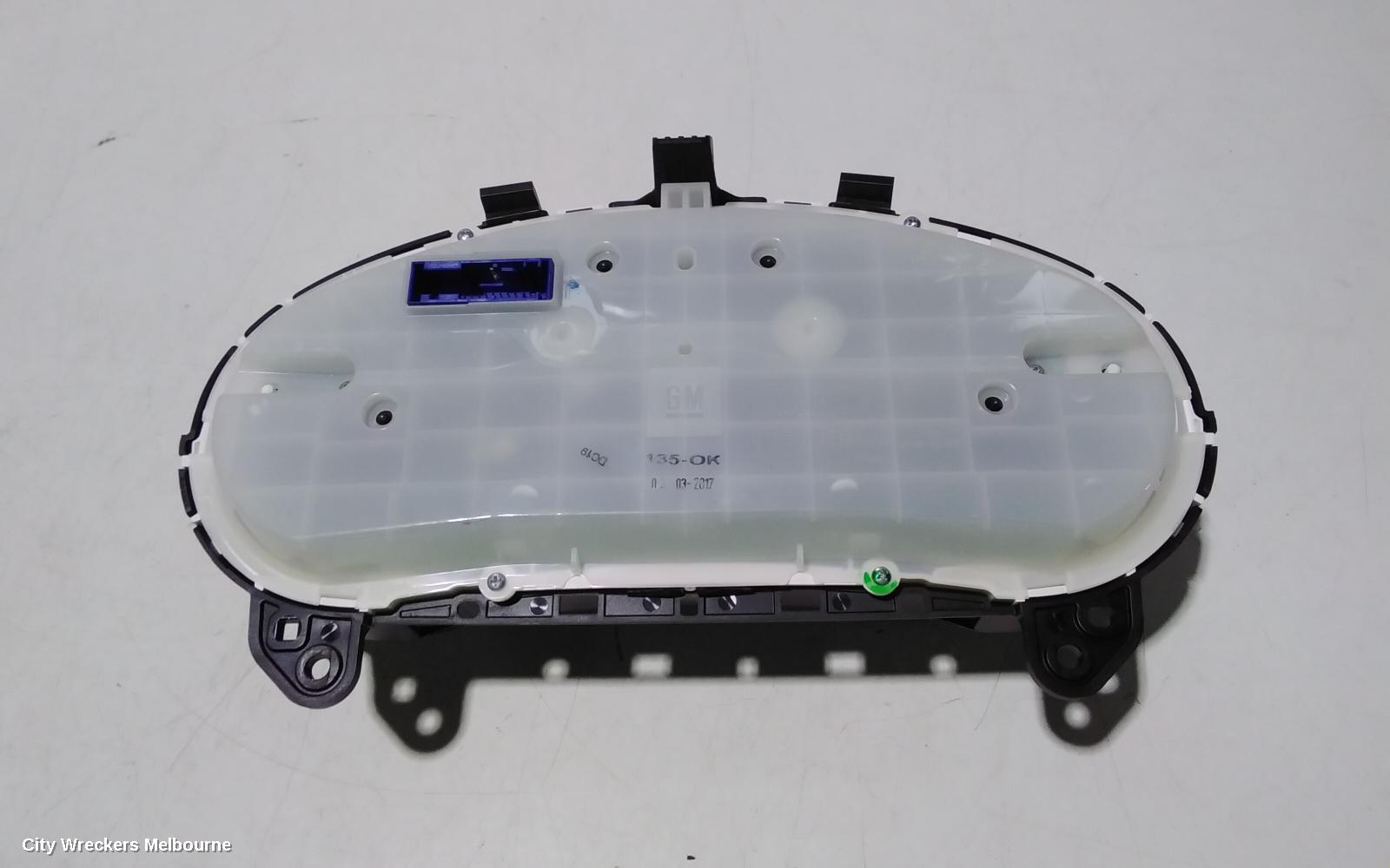 HOLDEN ASTRA INSTRUMENT CLUSTER, PETROL, AUTO T/M, BK, HATCH/WAGON, 09/2016 ONWARDS