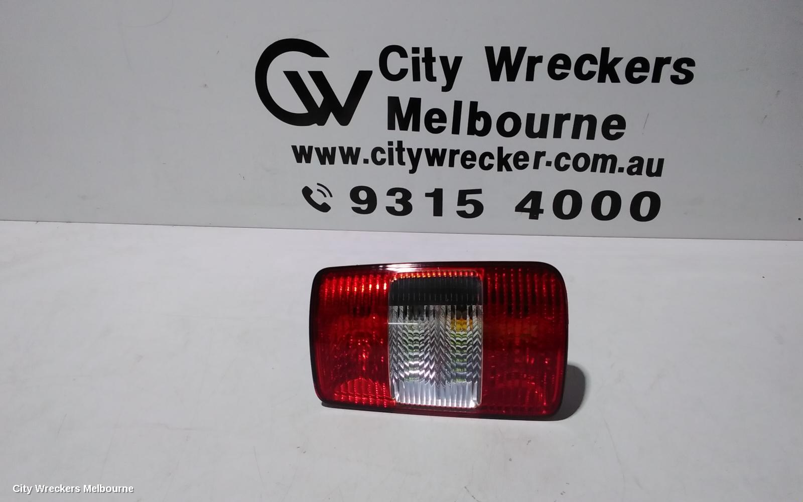 VOLKSWAGEN CADDY RIGHT TAILLIGHT, 2K, 12/2004 - 08/2010