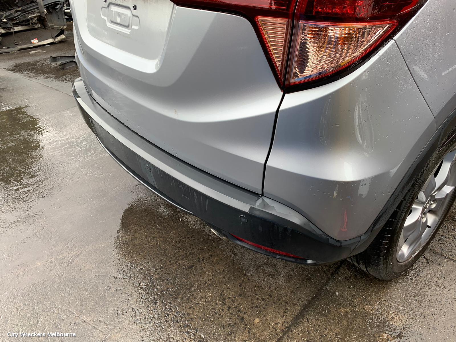 HONDA HRV DOOR HANDLE, OUTER, RH FRONT, COLOUR CODED, RU5, 12/2014 - 10/2021