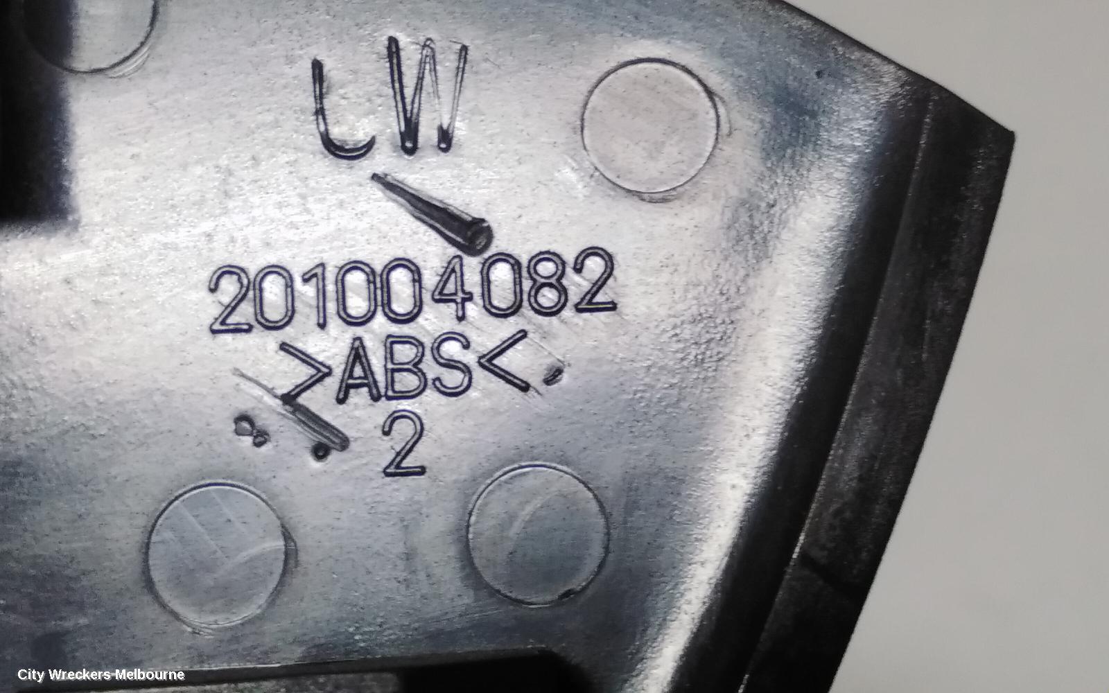 HOLDEN CAPTIVA PWR DR WIND SWITCH, RH FRONT (MASTER SWITCH), CAPTIVA 5 (VIN KL3D), CG, 01/2011 - 06/2018